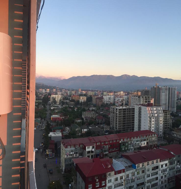 Stars Apartment Batumi Esterno foto