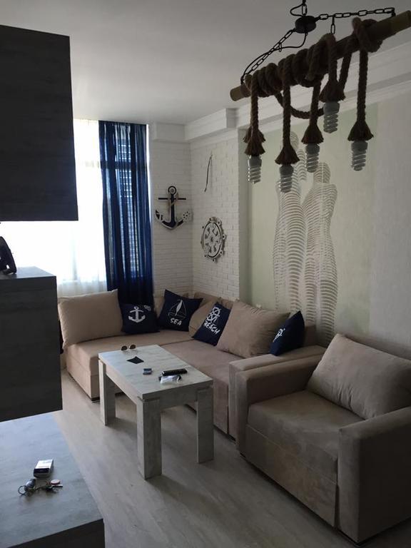 Stars Apartment Batumi Esterno foto